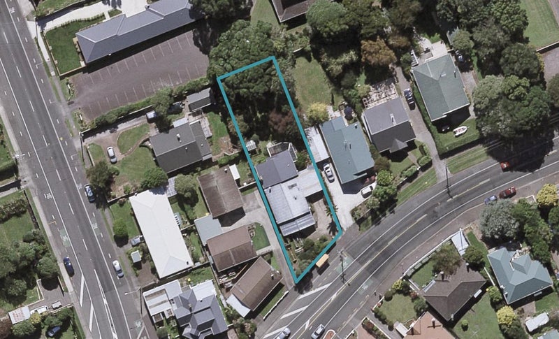 196 Tukapa Street, Westown, New Plymouth - Carousel 1