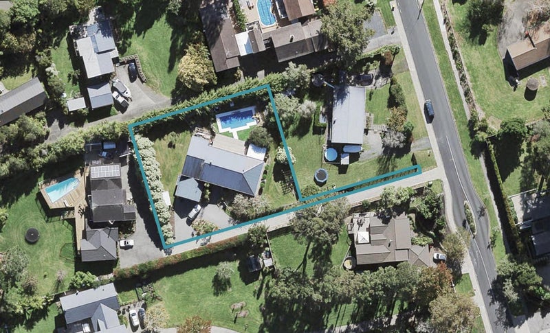 25A Churchouse Road, Greenhithe, Auckland - Carousel 1
