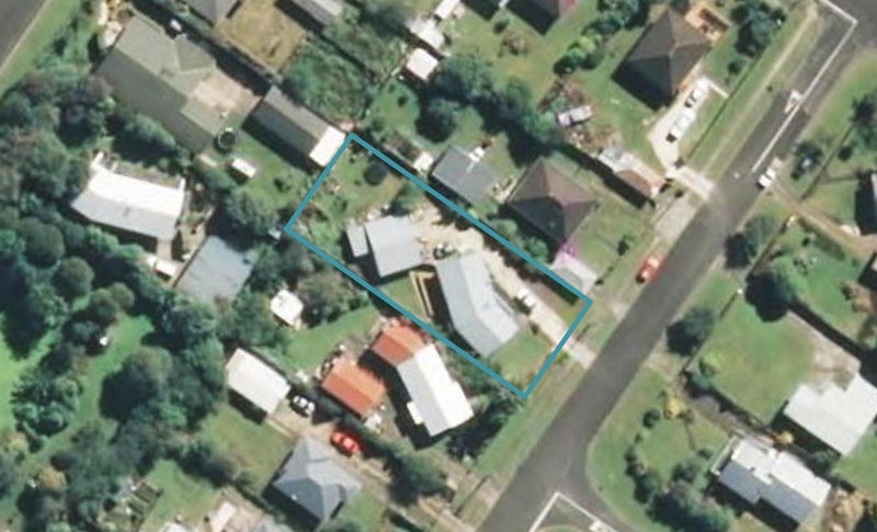42 Wynyard Street, Normanby, Hawera - Carousel 1