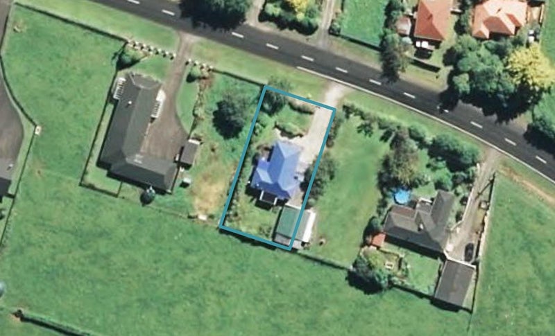 223 Pembroke Road West, Pembroke, Stratford - Carousel 1