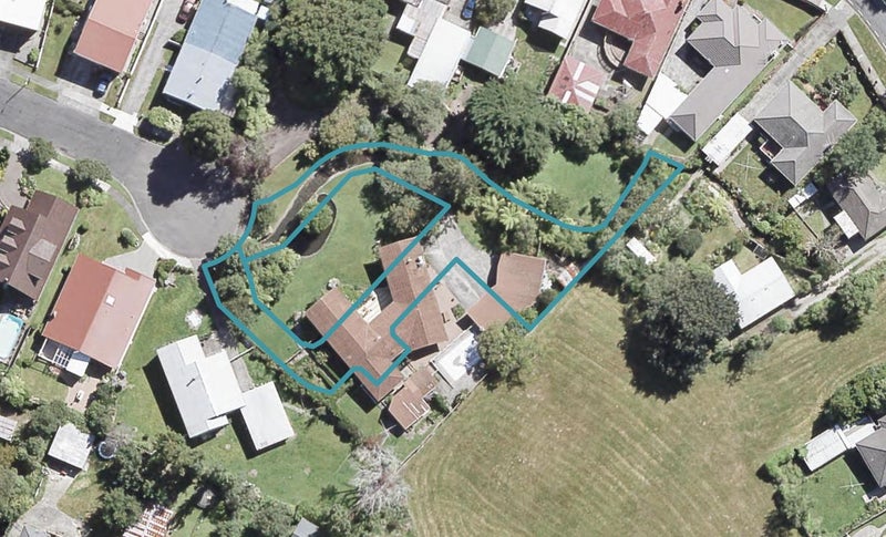4/1 Helvetia Grove, Naenae, Lower Hutt - Carousel 1