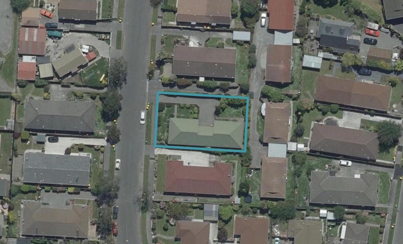 1/38 Chipping Lane, Redwood, Christchurch - Carousel 1