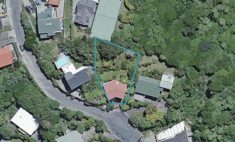 38 David Crescent, Karori, Wellington - Carousel 1