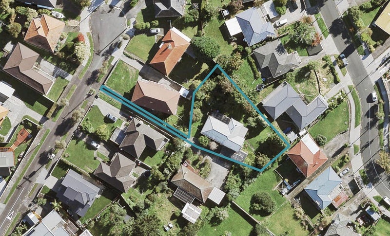 11 Brydon Place, New Windsor, Auckland - Carousel 1