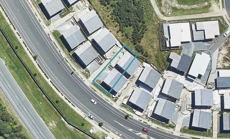 305A Lakes Boulevard, Pyes Pa, Tauranga - Carousel 1