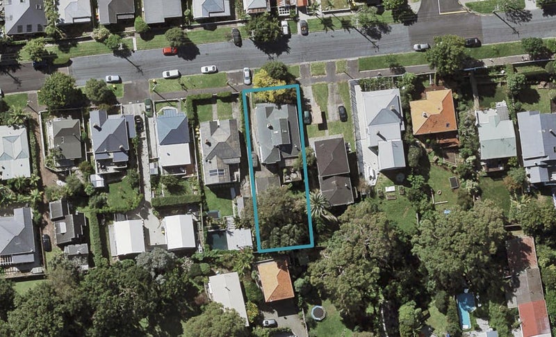 33 Ewen Alison Avenue, Devonport, Auckland - Carousel 1