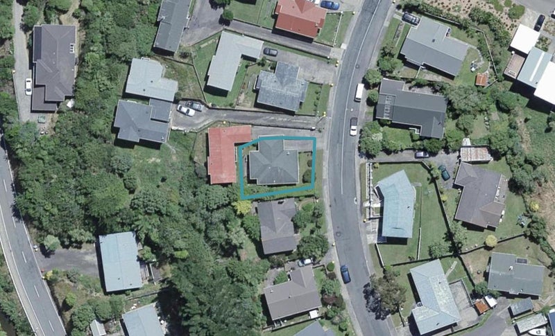 38A Hazlewood Avenue, Karori, Wellington - Carousel 1