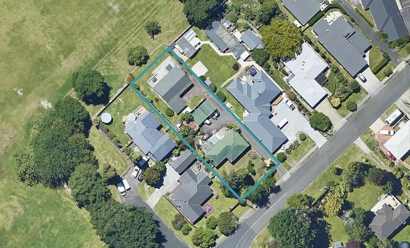 4 Larcy Road, Lynmore, Rotorua - Carousel 1