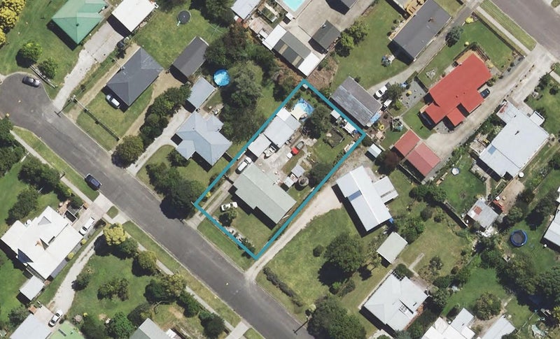 18 Hooper Street, Tamarau, Gisborne - Carousel 1