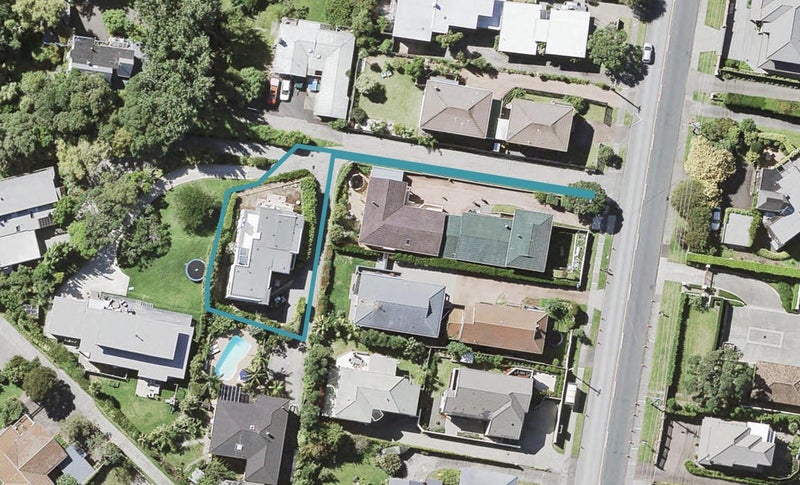 154B Beach Road, Campbells Bay, Auckland - Carousel 1