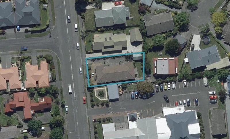1/246 Avonhead Road, Avonhead, Christchurch - Carousel 1