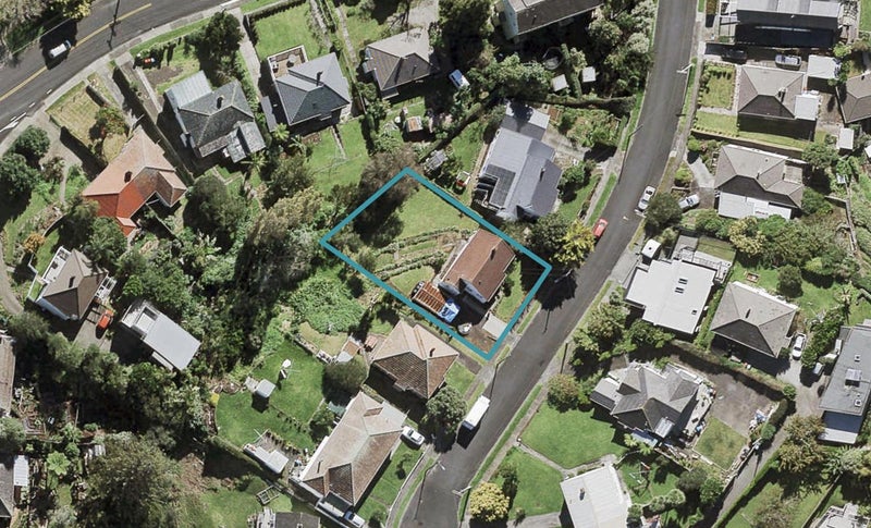 5 Dally Terrace, Mount Roskill, Auckland - Carousel 1