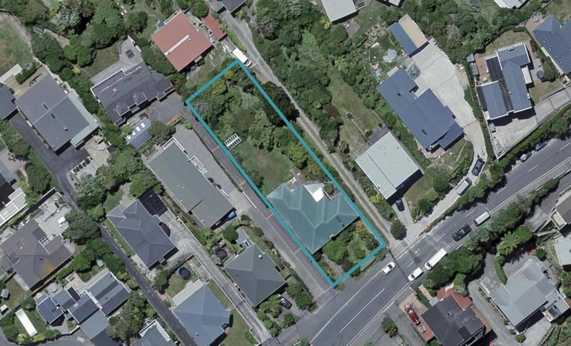 18 Waru Street, Khandallah, Wellington - Carousel 1