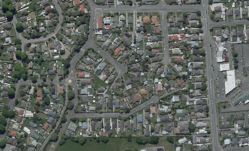 16 Boys Place, Shirley, Christchurch - Carousel 1