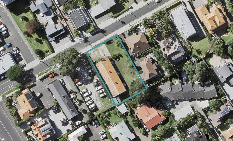 7 Blomfield Spa, Takapuna, Auckland - Carousel 1