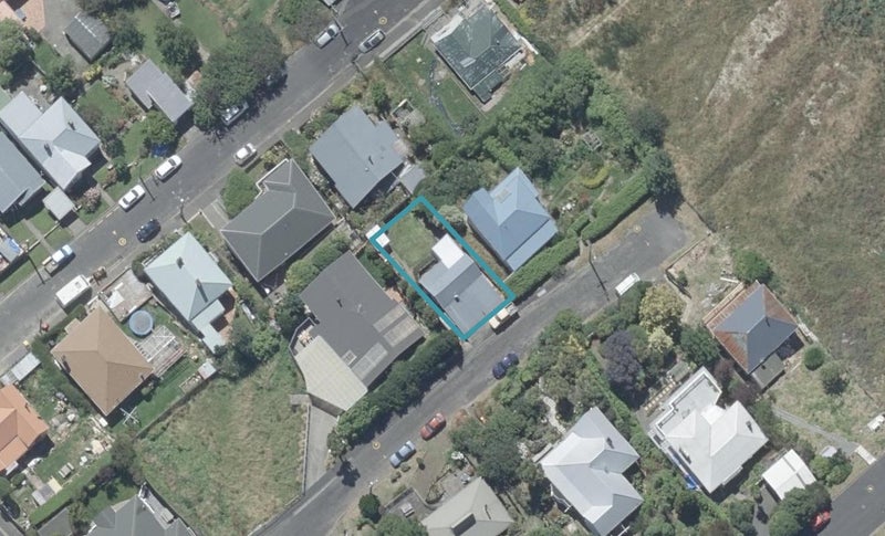 15 Leicester Street, North East Valley, Dunedin - Carousel 1