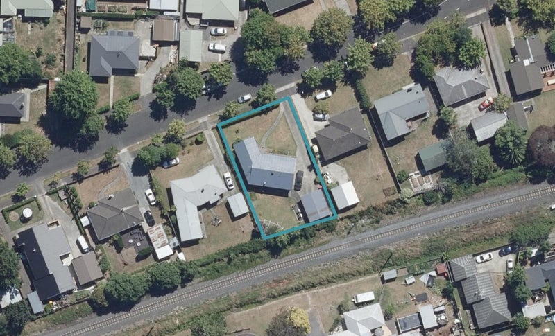 34 Gillies Avenue, Claudelands, Hamilton - Carousel 1