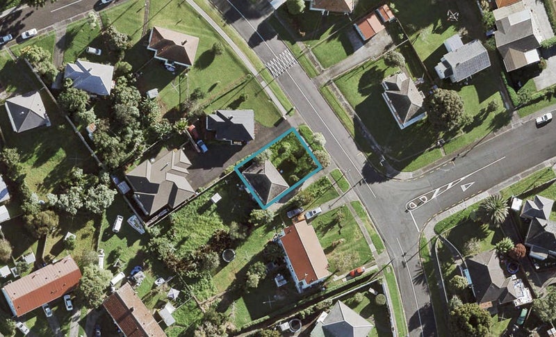 2B Roseman Avenue, Mount Roskill, Auckland - Carousel 1