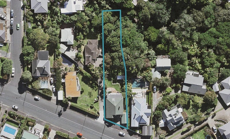 67 Hinemoa Street, Birkenhead, Auckland - Carousel 1