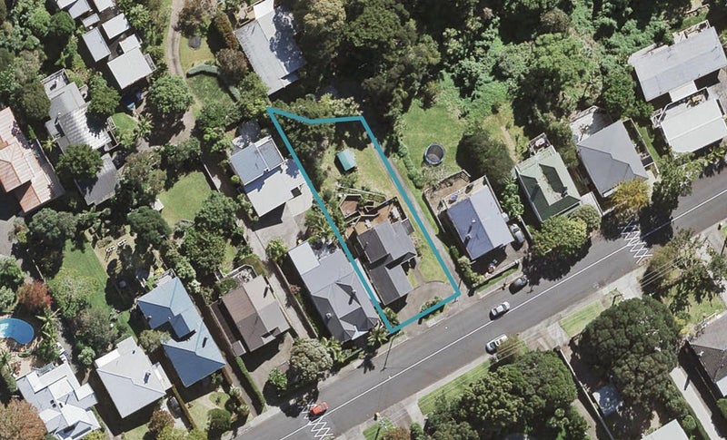 48 Maritime Terrace, Birkenhead, Auckland - Carousel 1