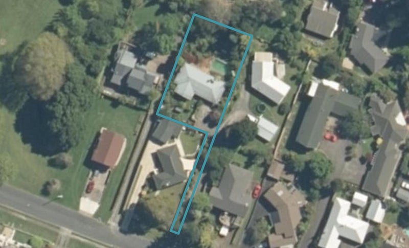 17 Byron Street, Leamington, Cambridge - Carousel 1