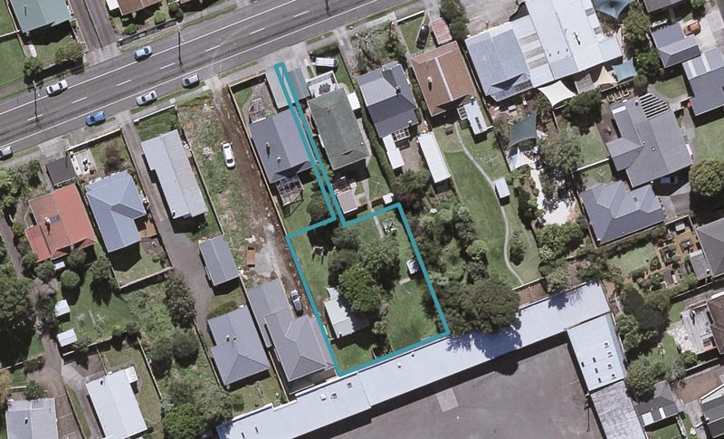 148A Lemon Street, Strandon, New Plymouth - Carousel 1