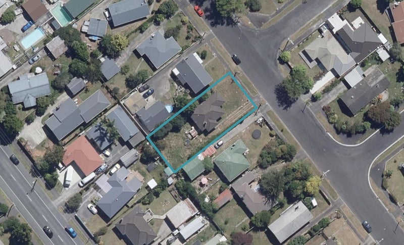 17 Dalesford Street, Silverdale, Hamilton - Carousel 1