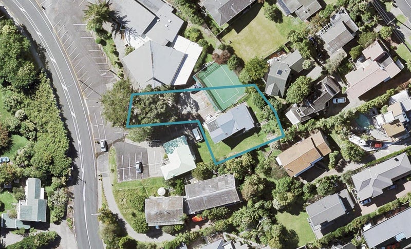 537 Beach Road, Murrays Bay, Auckland - Carousel 1