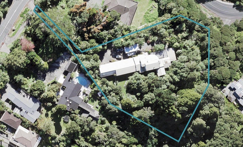 766 West Coast Road, Oratia, Auckland - Carousel 1