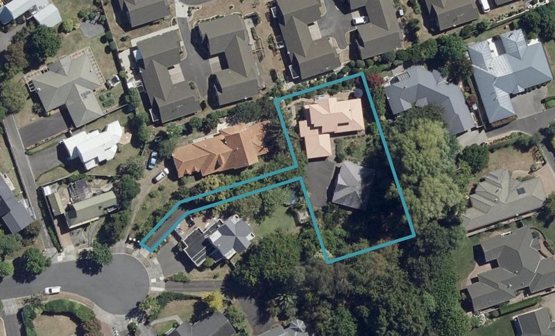 27 Woodland Drive, Flagstaff, Hamilton - Carousel 1