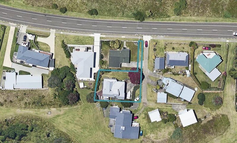 434 Harbour Road, Ohope, Ōhope - Carousel 1