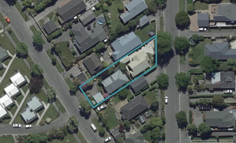 16 Windermere Road, Papanui, Christchurch - Carousel 1