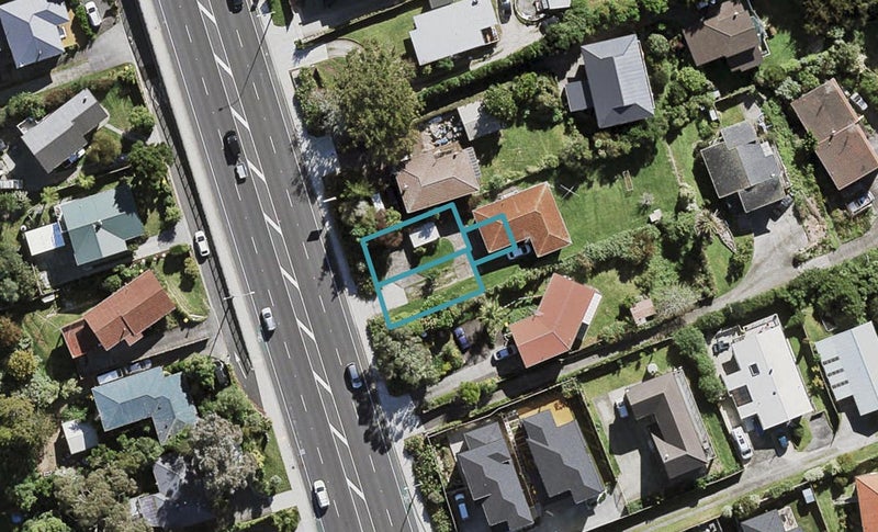 5/621 Glenfield Road, Totara Vale, Auckland - Carousel 1