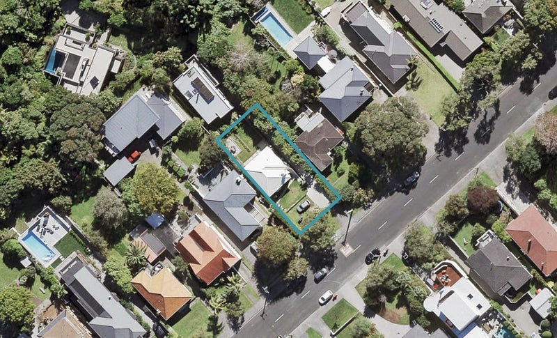 24 William Denny Avenue, Westmere, Auckland - Carousel 1