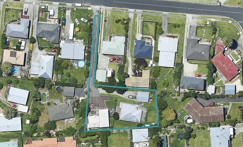 40A Esk Street, Parkvale, Tauranga - Carousel 1