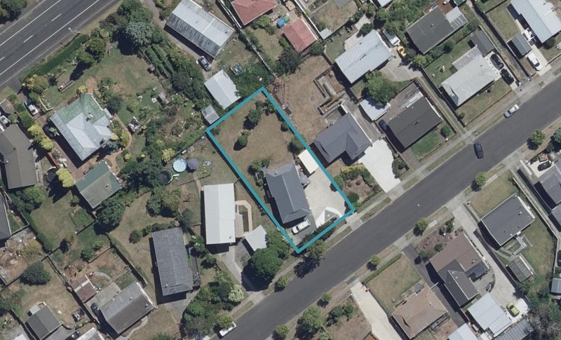 20 Rodney Street, Nawton, Hamilton - Carousel 1