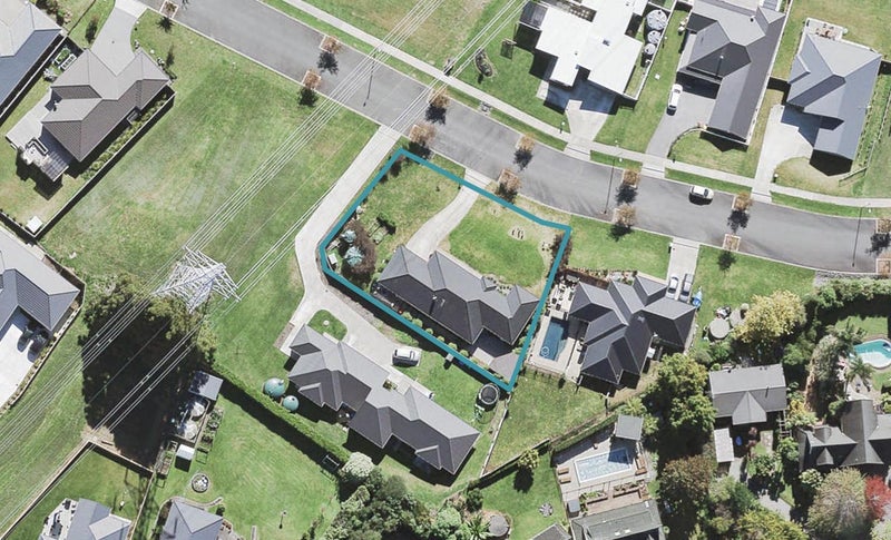 21 Crabb Fields Lane, Riverhead, Riverhead - Carousel 1