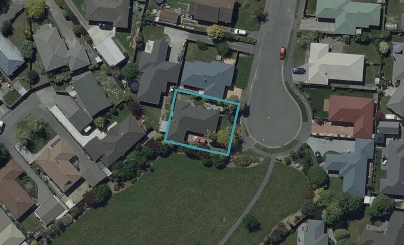 28 Dufek Crescent, Wigram, Christchurch - Carousel 1