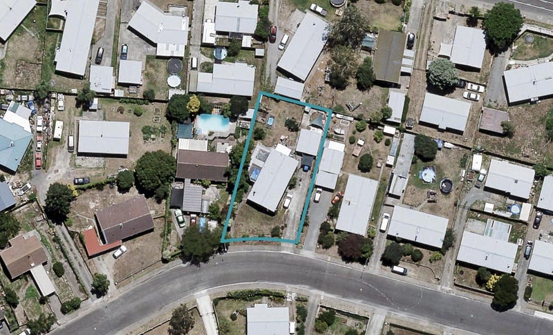 26 Peary Crescent, Flaxmere, Hastings - Carousel 1