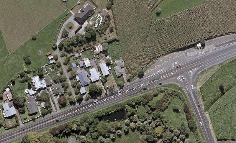 1267 Devon Road, Sentry Hill, New Plymouth - Carousel 1