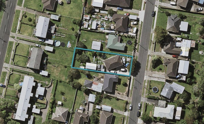 23 Williams Crescent, Otara, Auckland - Carousel 1