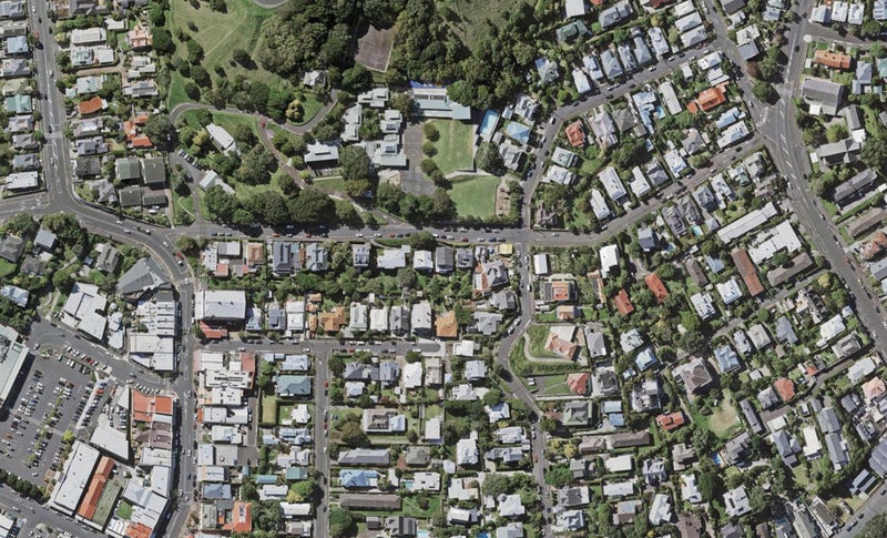 2/0 Kerr Street, Devonport, Auckland - Carousel 1