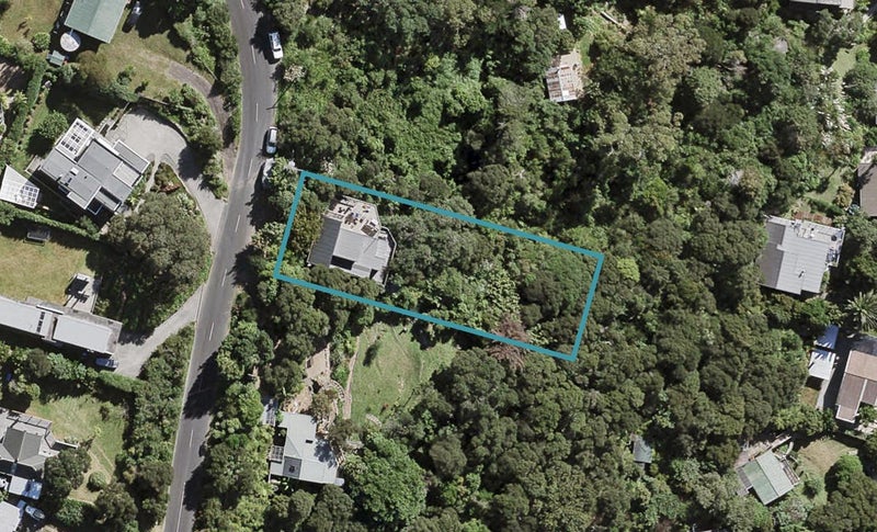 43 Cory Road, Palm Beach, Waiheke Island - Carousel 1