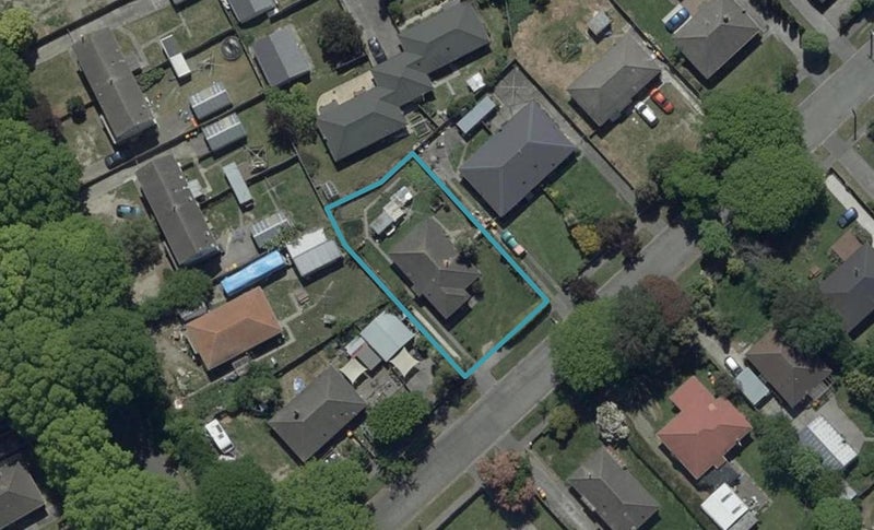 3 Attlee Crescent, Bryndwr, Christchurch - Carousel 1