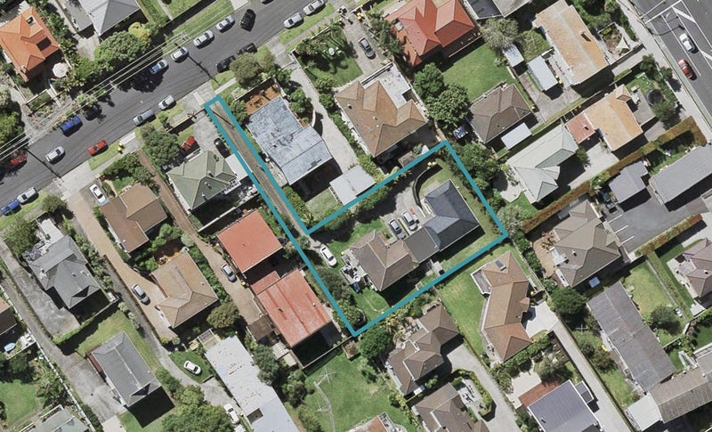 2/4A Harley Road, Hauraki, Auckland - Carousel 1