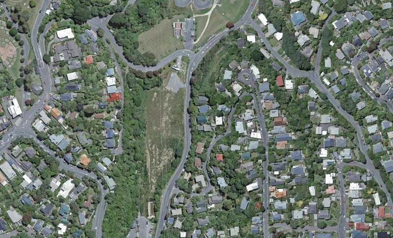 68 Curtis Street, Northland, Wellington - Carousel 1