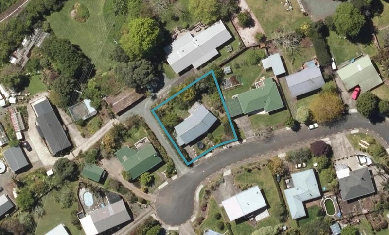 1/11 Whitelaw Place, Kamo, Whangarei - Carousel 1