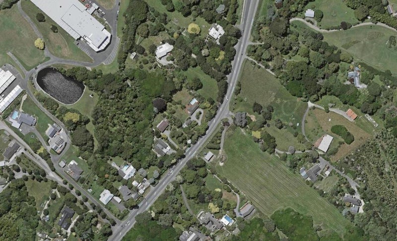 221 Main Road North, Otaihanga, Paraparaumu - Carousel 1