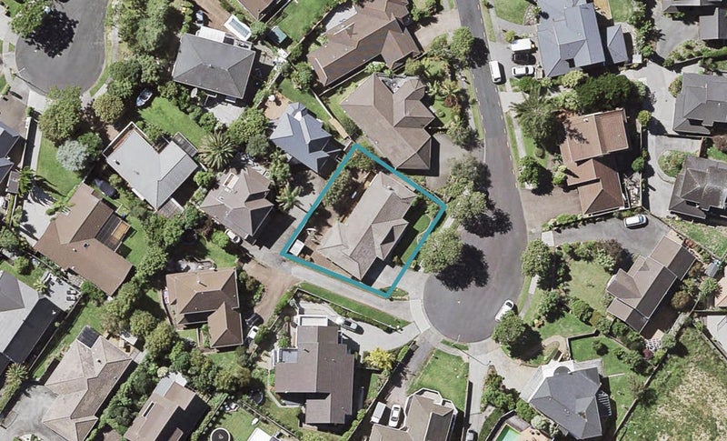 25 Leicester Parade, Somerville, Manukau - Carousel 1