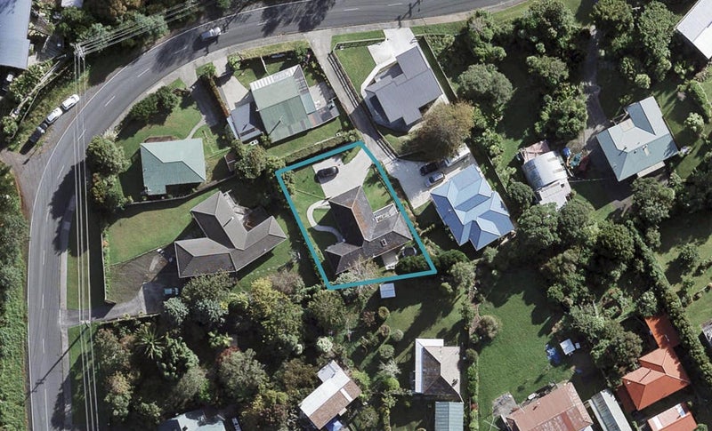 9A Mangakura Road, Helensville, Helensville - Carousel 1